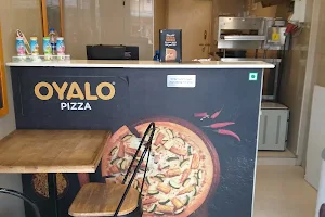 Oyalo Pizza image