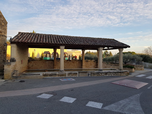 Vieux Lavoir de Saint-Michel-d'Euzet à Saint-Michel-d'Euzet