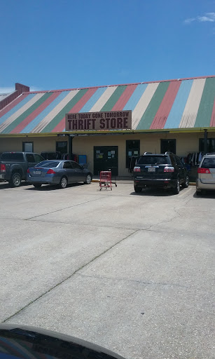 Thrift Store «Here Today Gone Tomorrow Thrift Store», reviews and photos, 10240 Burbank Dr, Baton Rouge, LA 70810, USA