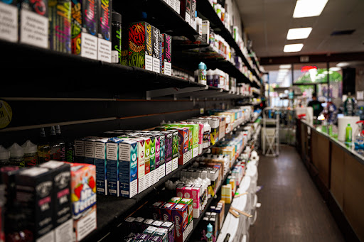 Tobacco Shop «Smoke 4 U», reviews and photos, 7432 SW Baseline Rd, Hillsboro, OR 97123, USA