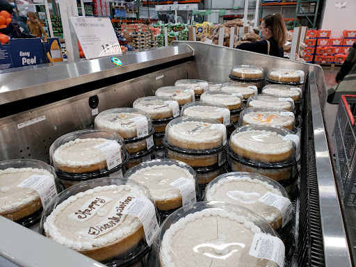 Warehouse store «Costco Wholesale», reviews and photos, 380 Ashlan Ave, Clovis, CA 93612, USA