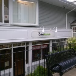 Torpedoes Smoke Shop, 922 Hopmeadow St, Simsbury, CT 06070, USA, 