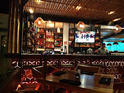 Samura Japanese Cuisine & Bar Cancun - Av. Copán 19, 77505 Cancún, Q.R., Mexico