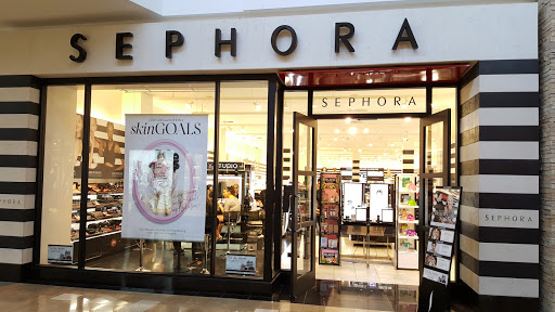 SEPHORA, 3111 W Chandler Blvd #1144, Chandler, AZ 85226, USA, 