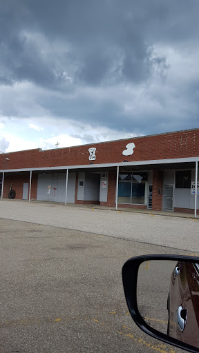 Gym «Wilbeth Road Gym», reviews and photos, 890 W Wilbeth Rd, Akron, OH 44314, USA