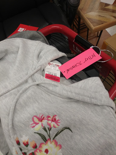 Department Store «T.J. Maxx», reviews and photos, 30965 Five Mile Road, Livonia, MI 48154, USA