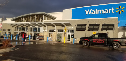 Department Store «Walmart Supercenter», reviews and photos, 4200 SE 82nd Ave, Portland, OR 97266, USA