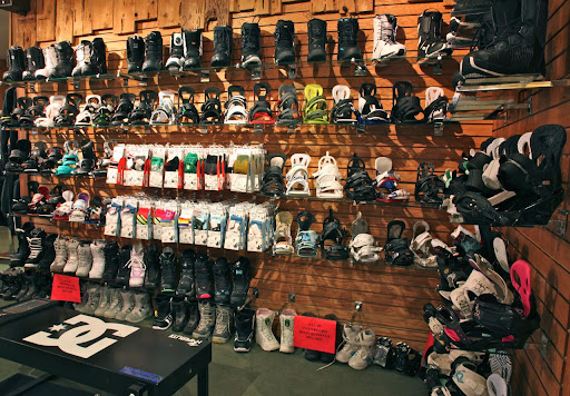 Sporting Goods Store «Sports LTD», reviews and photos, 22642 Ventura Blvd, Woodland Hills, CA 91364, USA