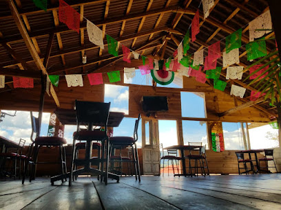 El Sirenito, Restaurante de Mariscos - Independencia 79, San Pedro, 69800 Tlaxco, Oax., Mexico