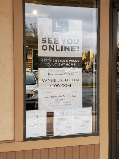 Outlet Store «Tanger Outlet Blowing Rock», reviews and photos, 278 Shoppes on the Parkway Rd, Blowing Rock, NC 28605, USA