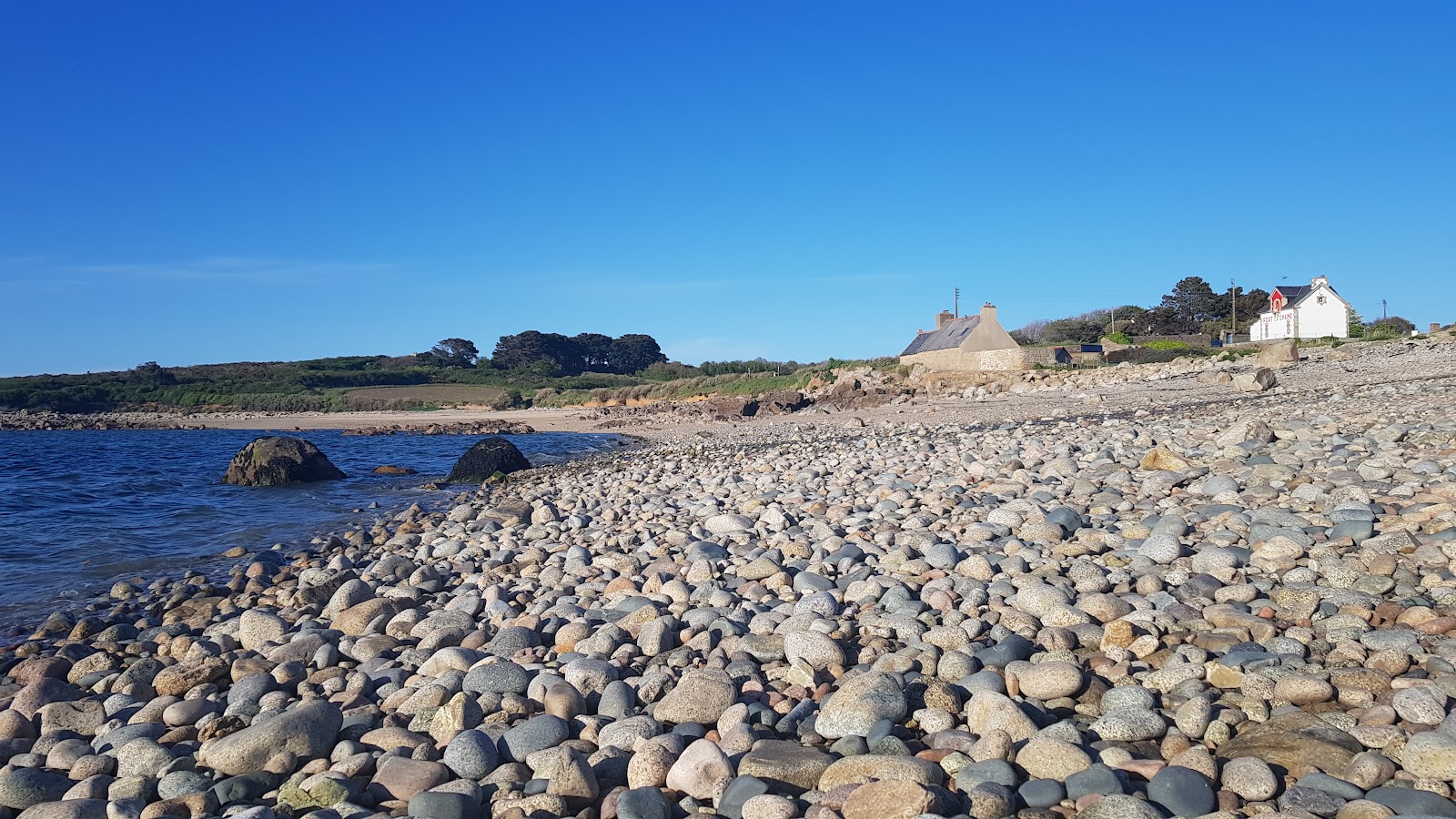 Plage de Kermagen'in fotoğrafı - tatil için iyi evcil hayvan dostu nokta