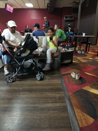 Bowling Alley «Rutland Bowlerama Inc», reviews and photos, 158 S Main St #2, Rutland, VT 05701, USA