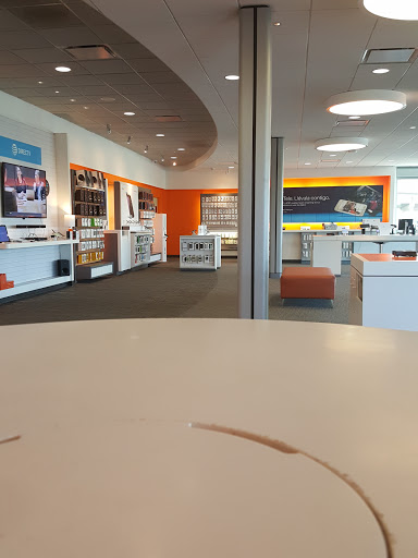 Cell Phone Store «AT&T», reviews and photos, 102 Bass Pro Drive, Harlingen, TX 78552, USA
