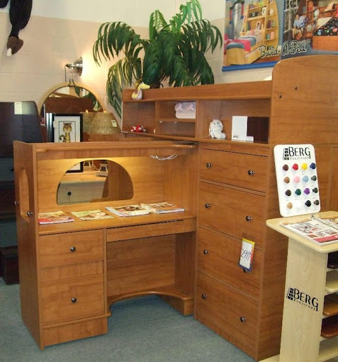 Furniture Store «Showman Furniture», reviews and photos, 2431 Crofton Ln, Crofton, MD 21114, USA