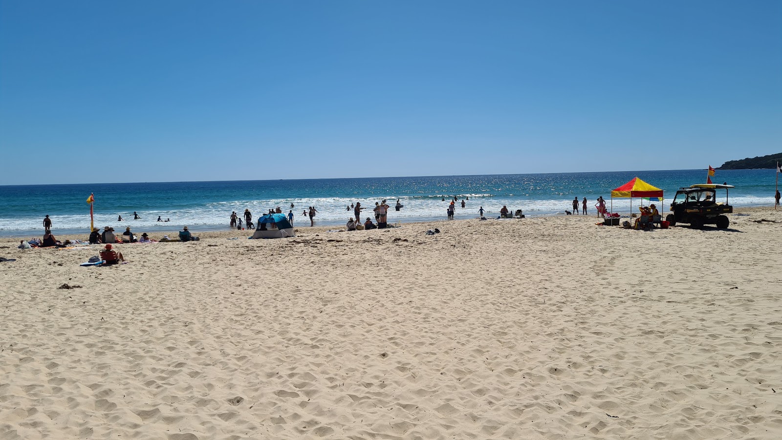 Jiguma Beach的照片 带有碧绿色纯水表面