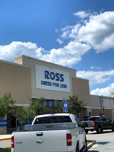 Clothing Store «Ross Dress for Less», reviews and photos, 1700 Norman Dr, Valdosta, GA 31601, USA