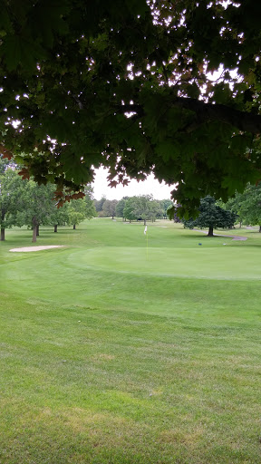 Golf Course «Fox Den Golf Course», reviews and photos, 2770 Call Rd, Stow, OH 44224, USA