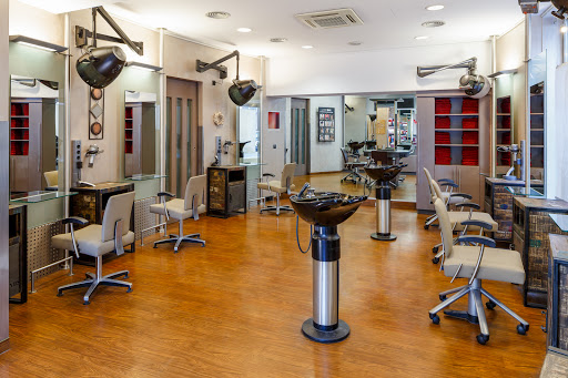 Mirjam Walenta - A great hair day In Vienna