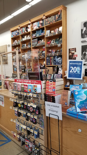 Book Store «Half Price Books», reviews and photos, 1075 E Golf Rd, Schaumburg, IL 60173, USA