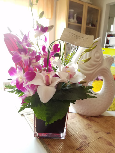 Florist «The Pink Orchid», reviews and photos, 8516 Chestnut Ave, Bowie, MD 20715, USA
