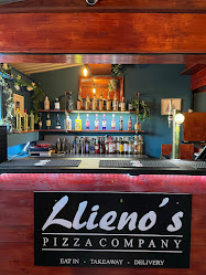 Llieno's Pizza Company