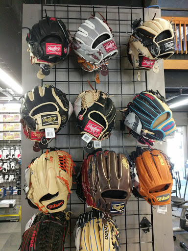 Sporting Goods Store «Play It Again Sports - Florida», reviews and photos, 2211 Florida Ave S, Lakeland, FL 33803, USA