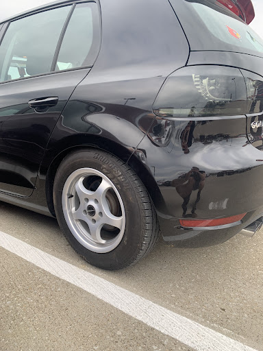 Auto Repair Shop «Volksdoktor Import Services & Collision», reviews and photos, 1387 Lexington Rd, Louisville, KY 40206, USA