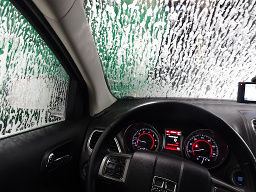 Car Wash «Jet Brite Car Wash», reviews and photos, 1427 N Farnsworth Ave, Aurora, IL 60505, USA