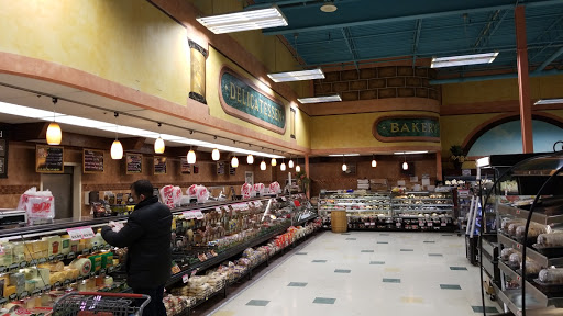 Grocery Store «Eurofresh Market», reviews and photos, 130 W Northwest Hwy, Palatine, IL 60067, USA