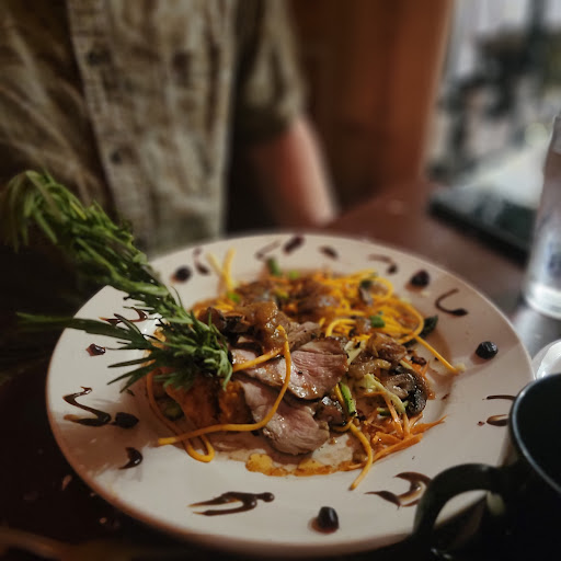 Restaurant «Clusters & Hops», reviews and photos, 707 N Monroe St, Tallahassee, FL 32303, USA