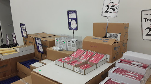 Candle Store «Factory Direct Candles», reviews and photos, 6252 Glenway Ave # A, Cincinnati, OH 45211, USA
