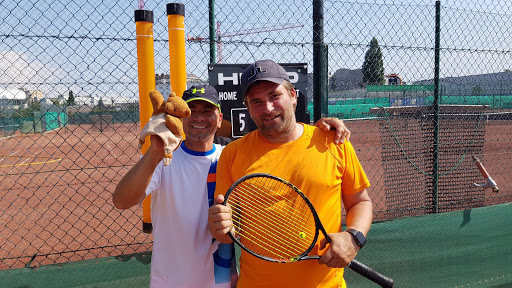 Tenniszentrum Faradaygasse - Racketsport Academy