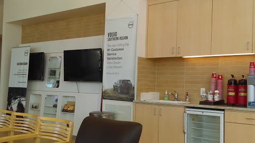 Volvo Dealer «All Star Volvo Cars of Baton Rouge», reviews and photos, 10101 Coursey Blvd, Baton Rouge, LA 70816, USA