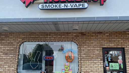 Tha Head Shop Smoke Shop, 737 E 9 Mile Rd, Ferndale, MI 48220, USA, 