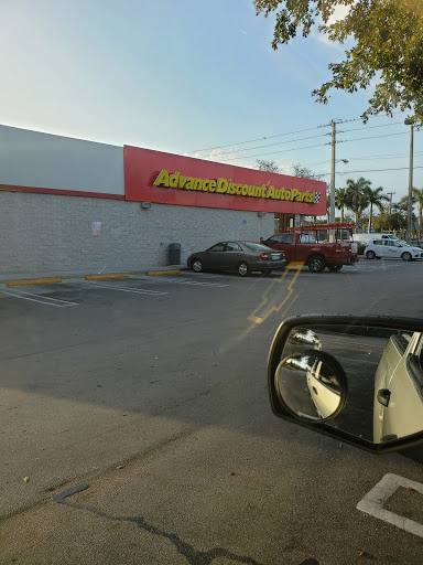 Auto Parts Store «Advance Auto Parts», reviews and photos, 8724 NW 122nd St, Hialeah Gardens, FL 33018, USA