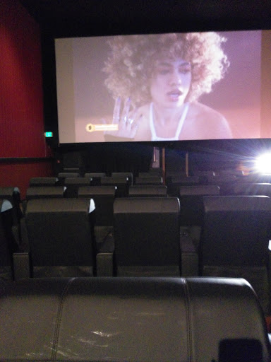 Movie Theater «Apple Cinemas Waterbury», reviews and photos, 920 Wolcott St, Waterbury, CT 06705, USA