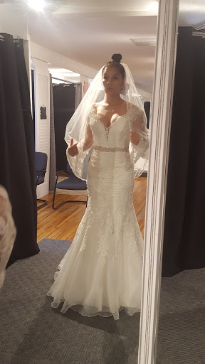 Bridal Shop «Azteca Bridal», reviews and photos, 1010 E Washington St, Phoenix, AZ 85034, USA