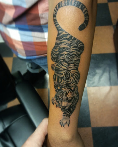 Tattoo and Piercing Shop «Miraculous Creations», reviews and photos, 387 Park Ave, Worcester, MA 01610, USA