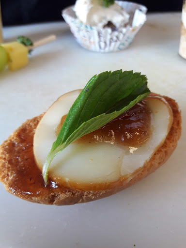 Chef Aslam Escobar, Castello banquetes, Cazuelas merida