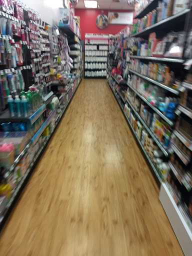 Shopping Mall «Vacaville Commons Shopping Center», reviews and photos, 2098 Harbison Dr, Vacaville, CA 95687, USA