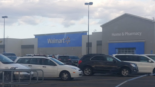 Department Store «Walmart Supercenter», reviews and photos, 415 34th St N, Dilworth, MN 56529, USA