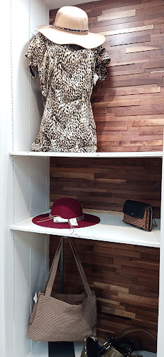 Clothing Store «Uptown Cheapskate», reviews and photos, 1830 York Rd, Timonium, MD 21093, USA