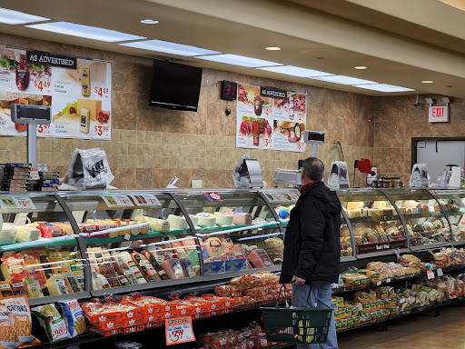 Grocery Store «Villa Park Fruit Market», reviews and photos, 302 W North Ave, Villa Park, IL 60181, USA