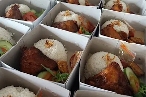 Warung Makan Koki Kita image