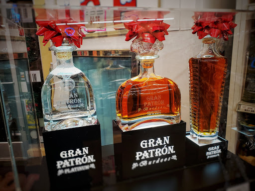 Liquor Store «Rose City Liquor Store», reviews and photos, 7253 NE Sandy Blvd, Portland, OR 97213, USA