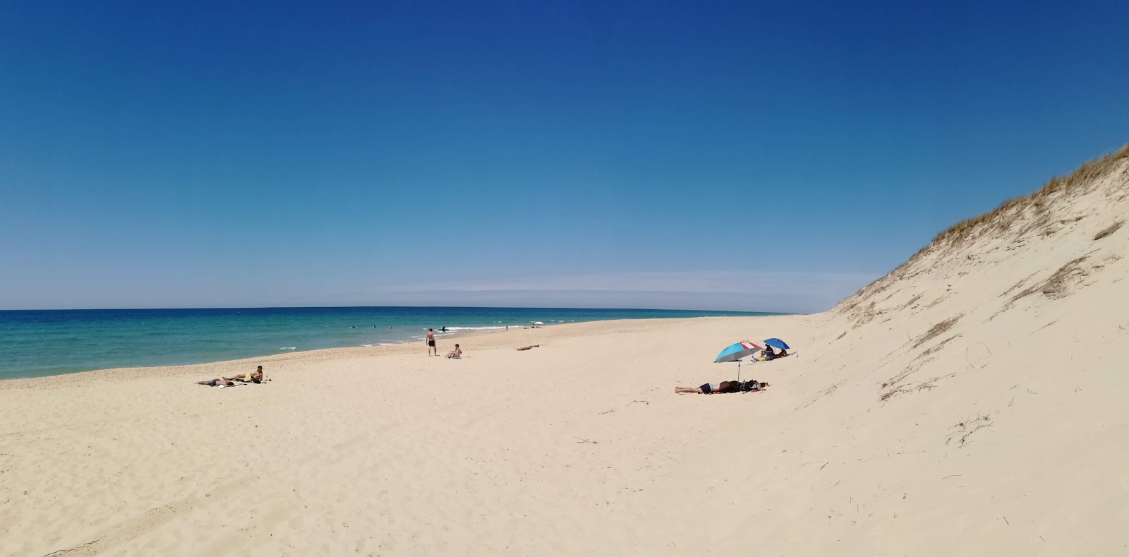 Fotografija Plage de la Torchere z beli pesek površino