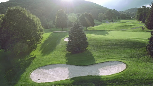 Golf Course «Mountain Glen Golf Club», reviews and photos, 1 Club house Dr, Newland, NC 28657, USA