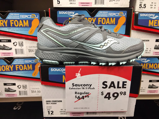 Shoe Store «Shoe Carnival», reviews and photos, 2776 Wilma Rudolph Blvd, Clarksville, TN 37040, USA