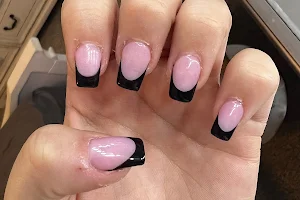 Paris Nails Spa image