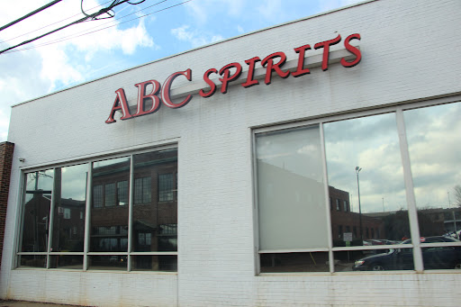 Liquor Store «Mecklenburg County ABC Store #27», reviews and photos, 1426-B S Tryon St, Charlotte, NC 28203, USA